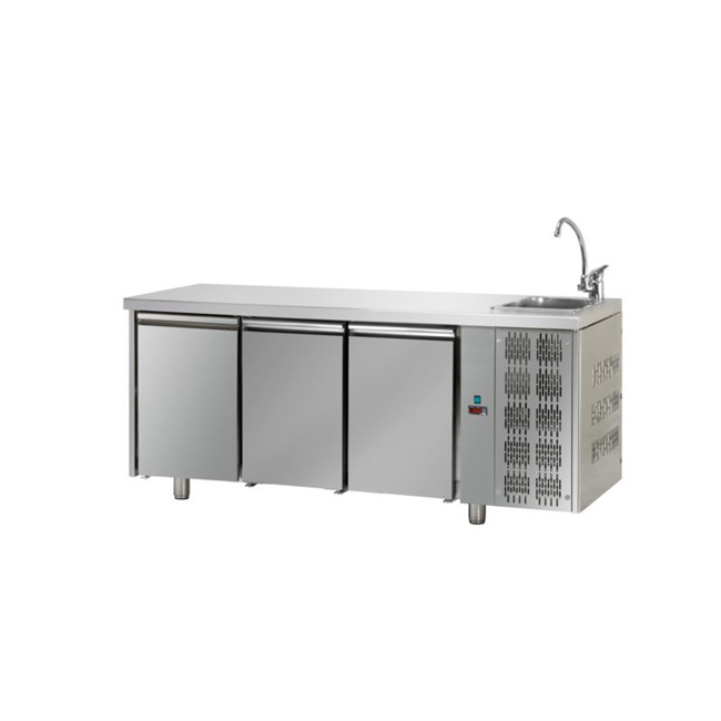 Tavolo refrigerato TN 3 porte e lavello M